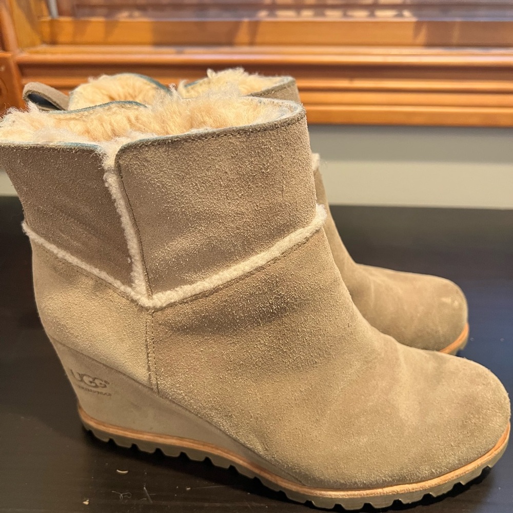 UGG Women's Beige Suede Wedge Boots